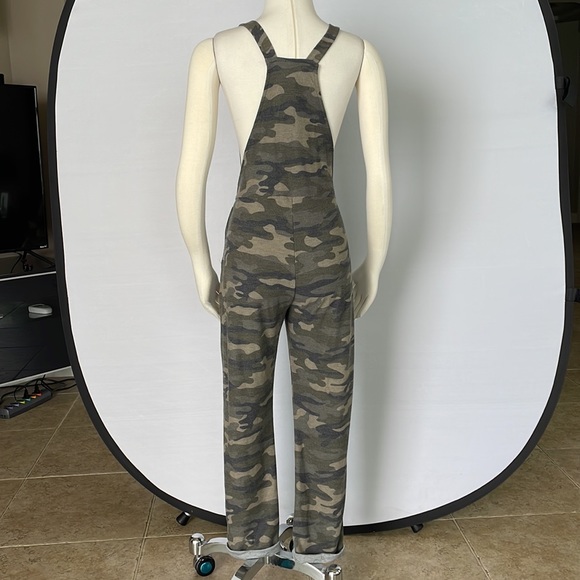 NWOT 7th Ray Camo Overalls Size Small - Picture 10 of 11